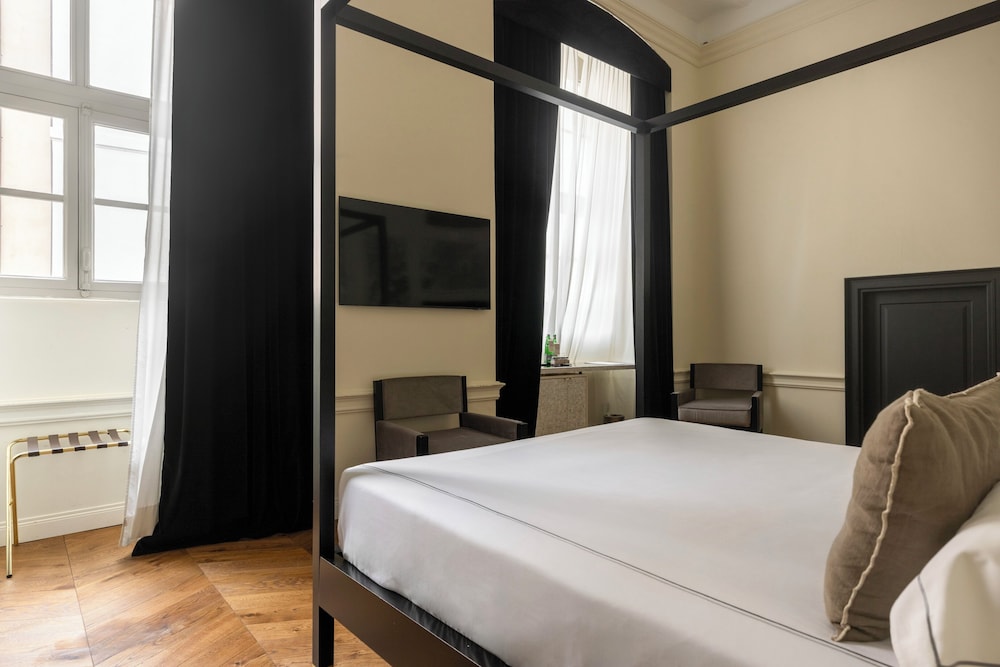 Elite Double Room