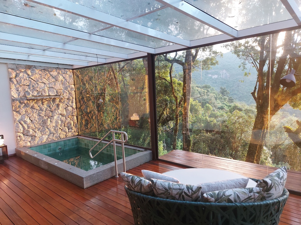 Premium Suite, Private Pool, Hill View