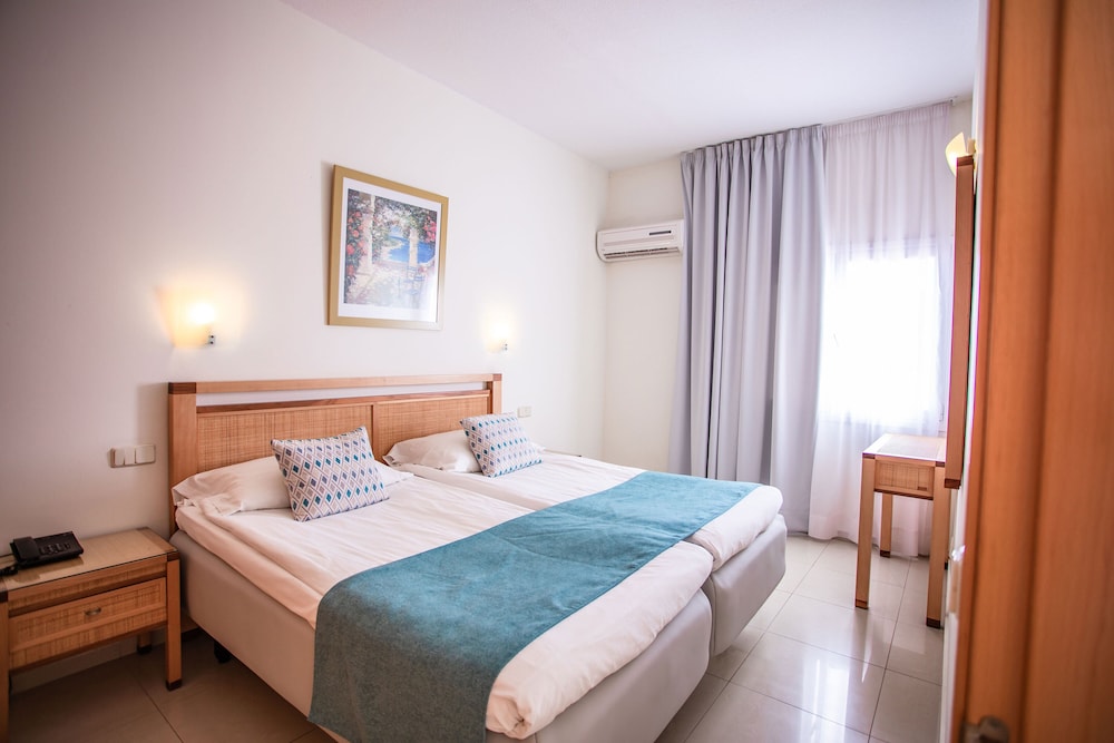 Royal Apartment, Balcony, Partial Sea View (1 adult)