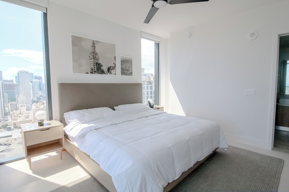 Comfort Apartment, 3 Bedrooms, Balcony, Bay View photo 1