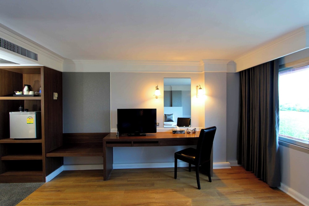 Deluxe Twin Room - Photo 17