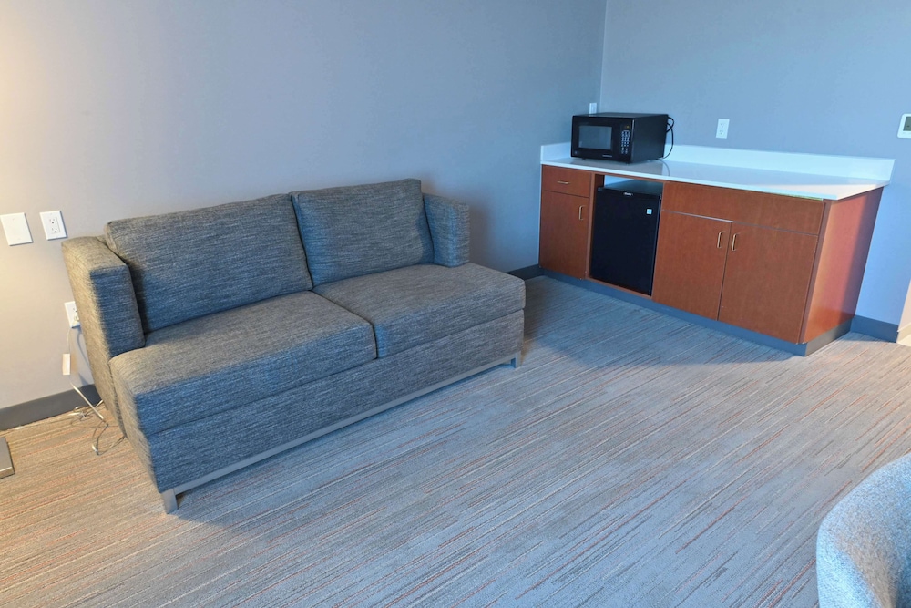 Suite, 2 Queen Beds, Accessible, Non Smoking - Photo 5