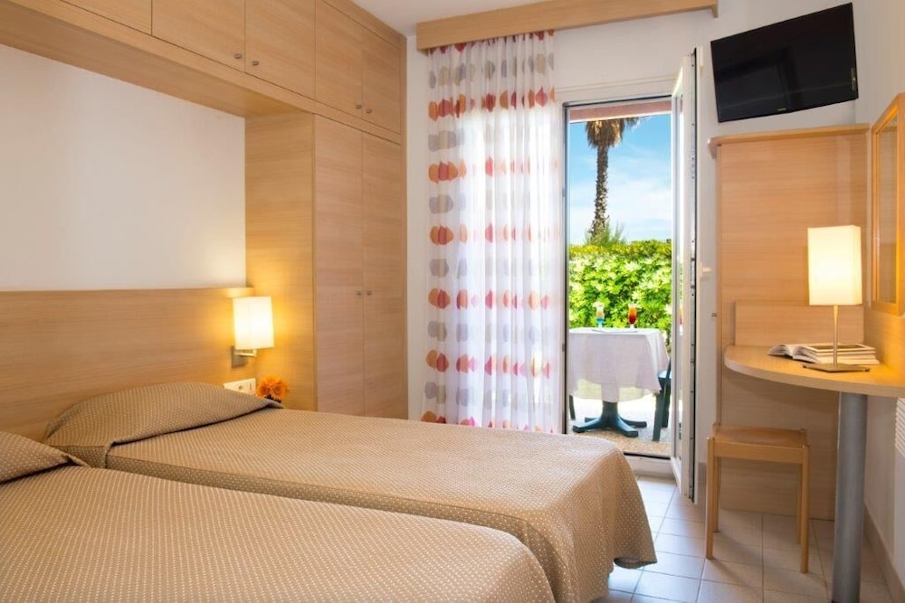 Double Room, Garden View photo 1