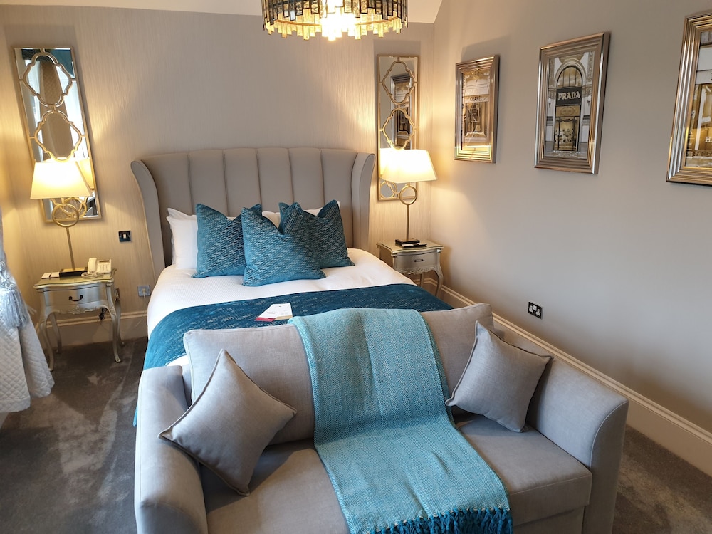 Upper Class Suite Room photo 2