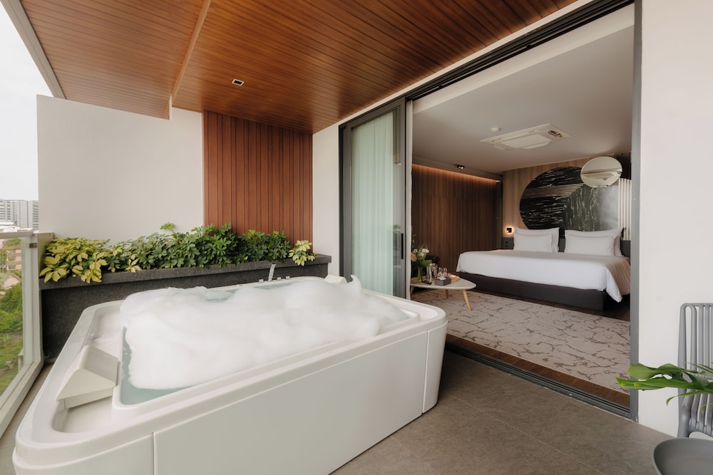 Grand Jacuzzi Super King - Photo 8