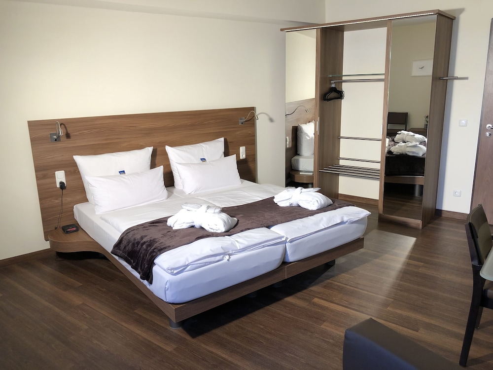 Double Room Single Use