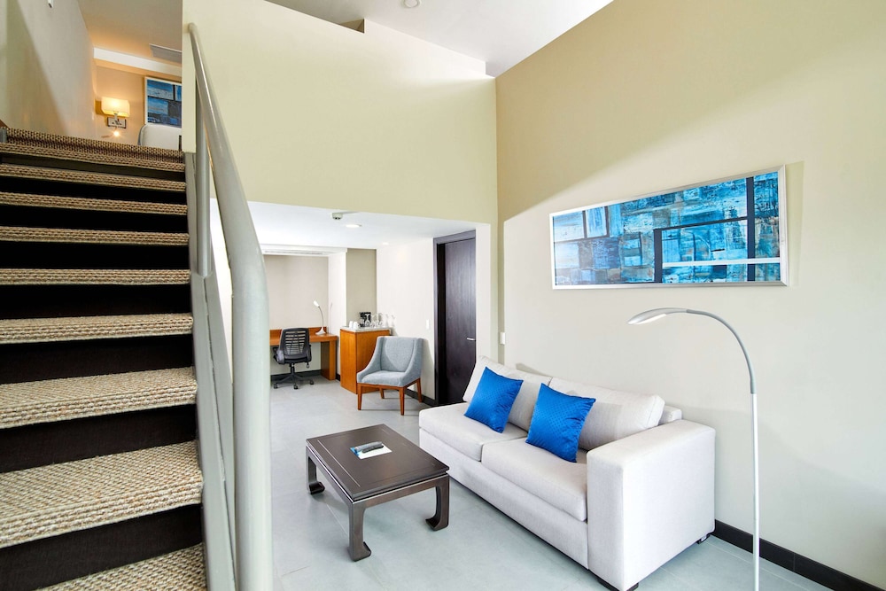 Family Suite (Loft)