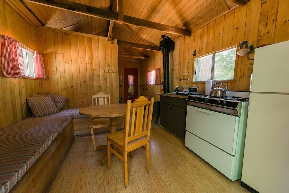 Cozy Pines