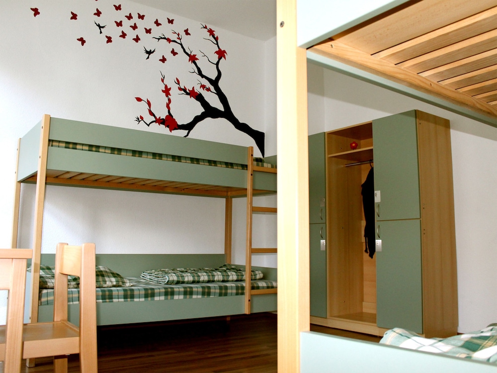 Standard Quadruple Room - Photo 3