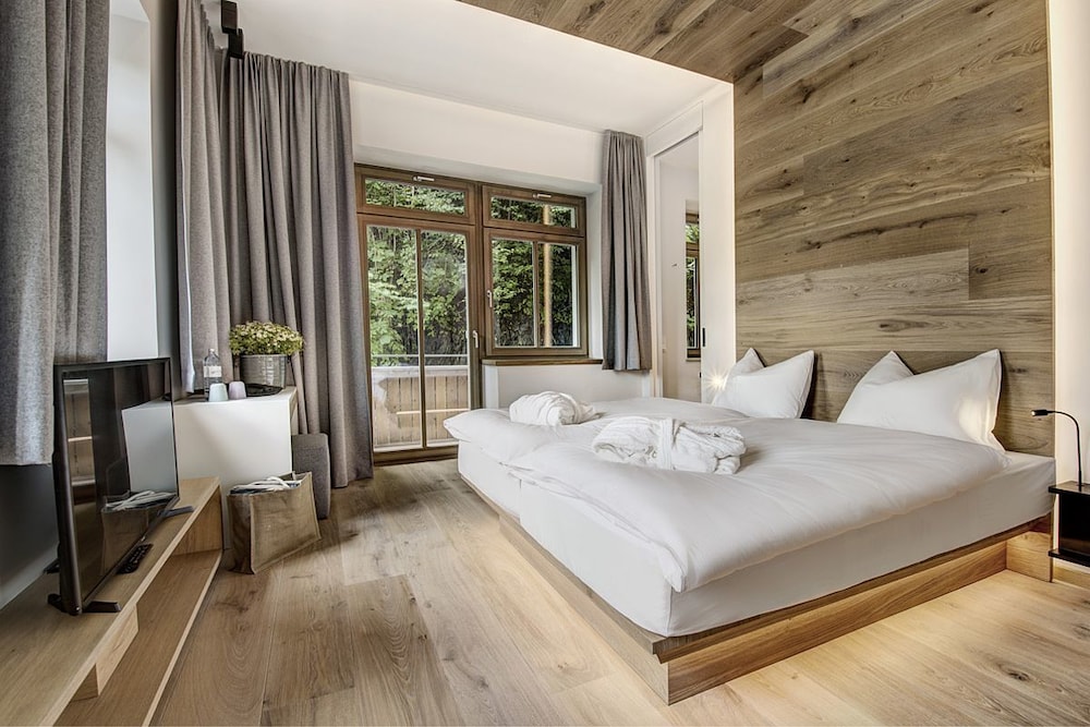 Classic Double Room, Balcony (Plus) photo 1
