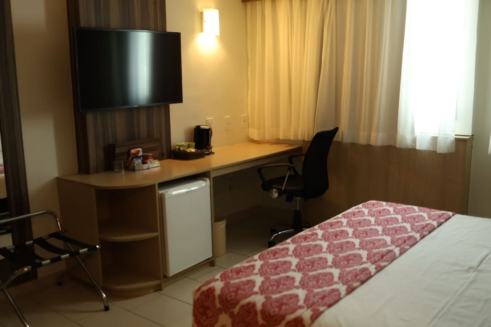 Deluxe Double Room, 1 Queen Bed - Photo 5
