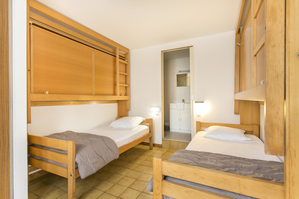 Quadruple Room photo 3