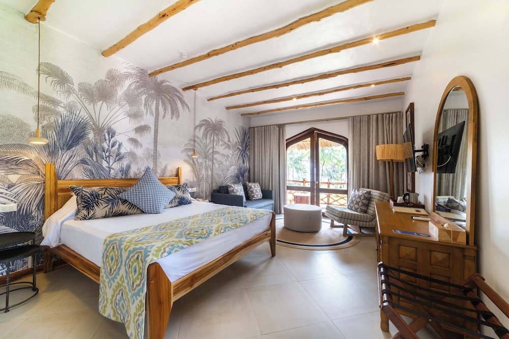 Deluxe Ocean View Room - Photo 1
