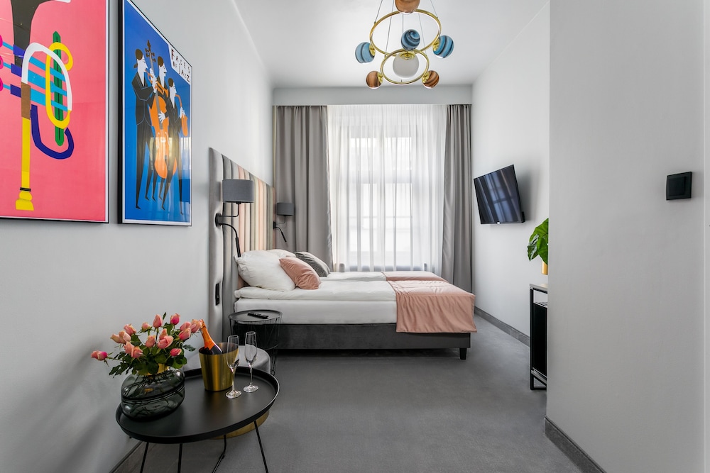 Premium Double Room photo 3