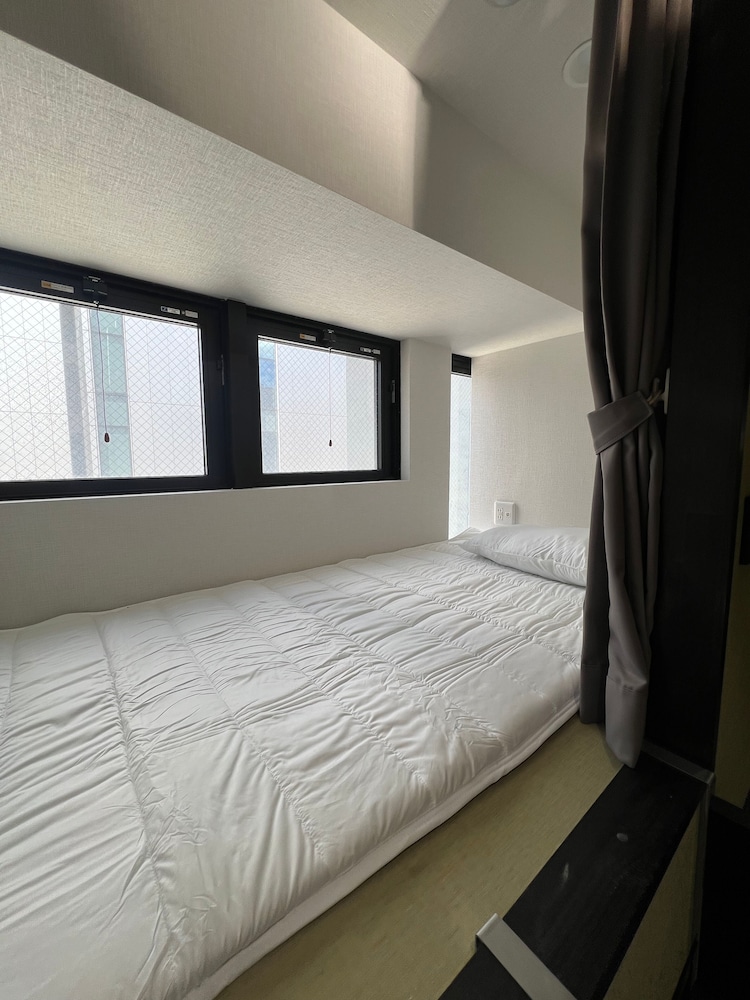 Basic Shared Dormitory, Mixed Dorm (3pax)
