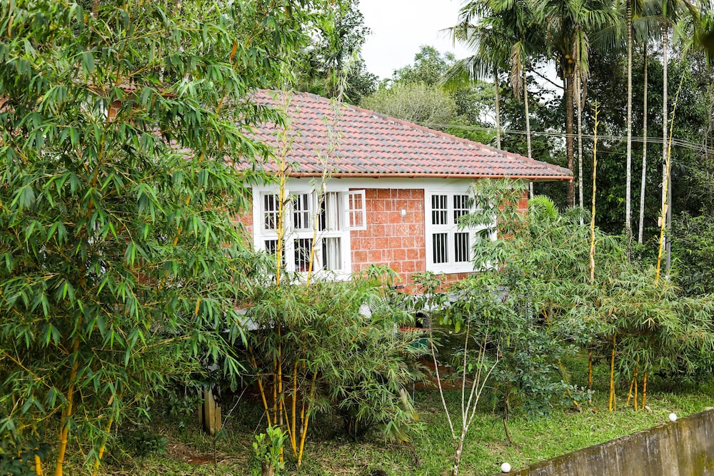 Deluxe Room, 1 Double Bed, Non Smoking, Garden View photo 2