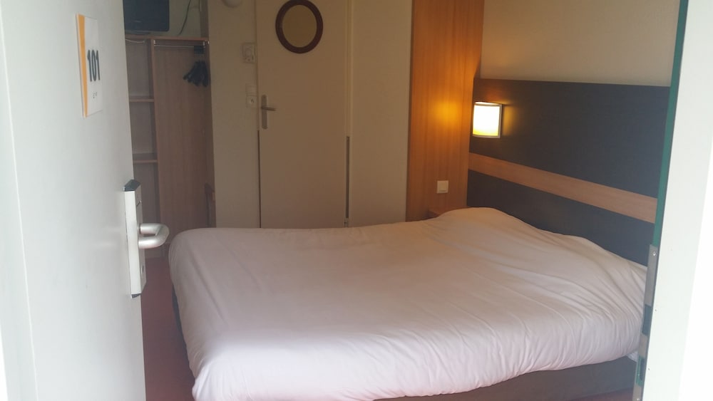 Standard Room, 1 Double Bed - Photo 3