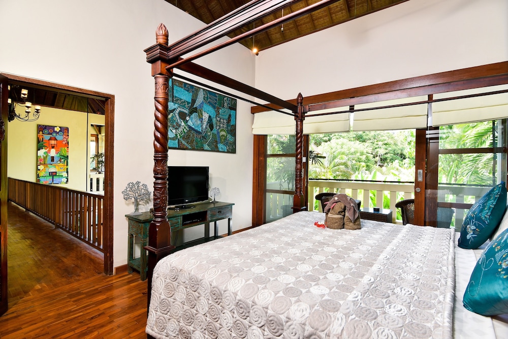 Superior Bungalow - Photo 4