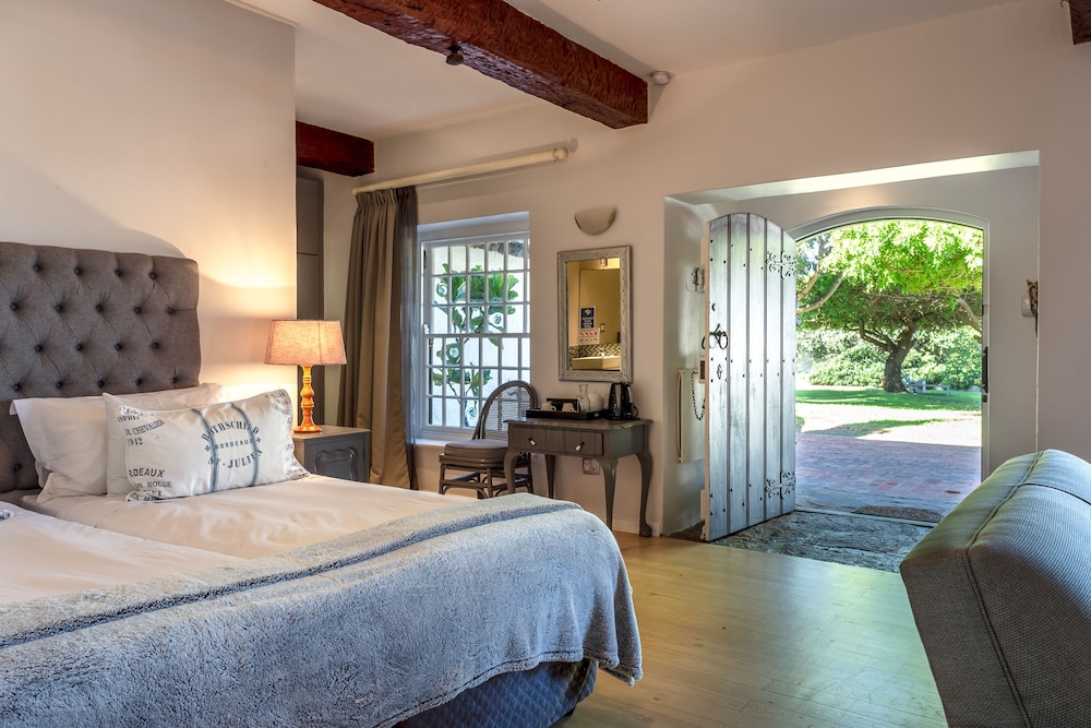 Garden Suites photo 1
