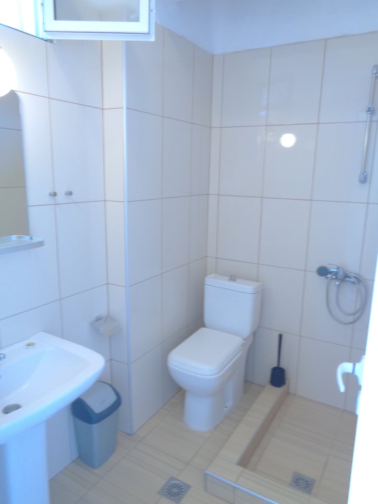 Standard Double Room, 1 Queen Bed, Sea View photo 2
