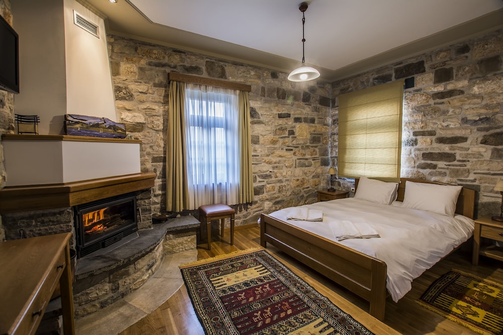 Superior Double or Twin Room photo 3