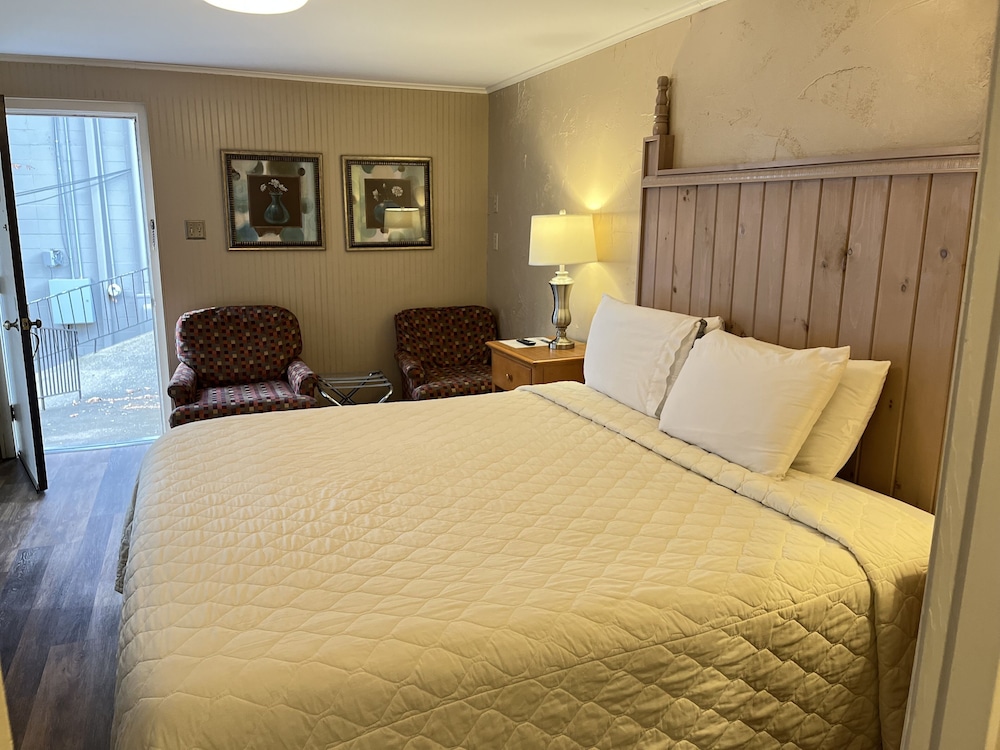 Standard Room - Photo 2