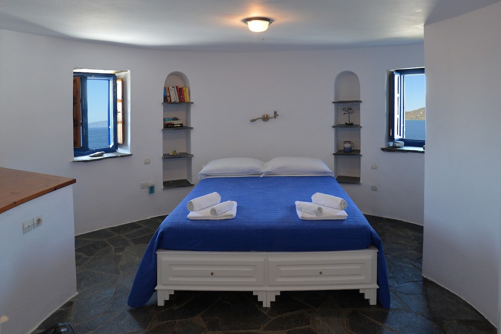 Signature House, 2 Bedrooms, Sea View, Sea Facing photo 1