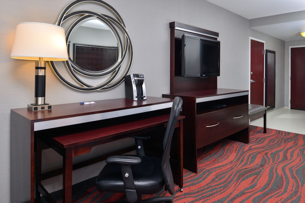 Standard Room, 2 Queen Beds, Accessible (Comm, Access Tub) photo 2