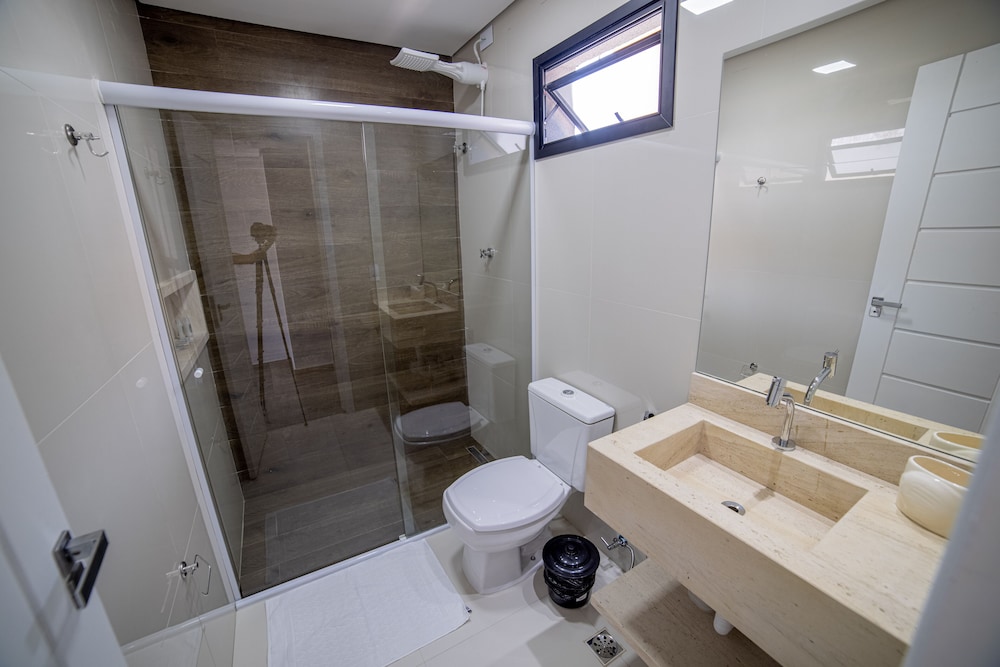 Standard Double Room - Photo 2