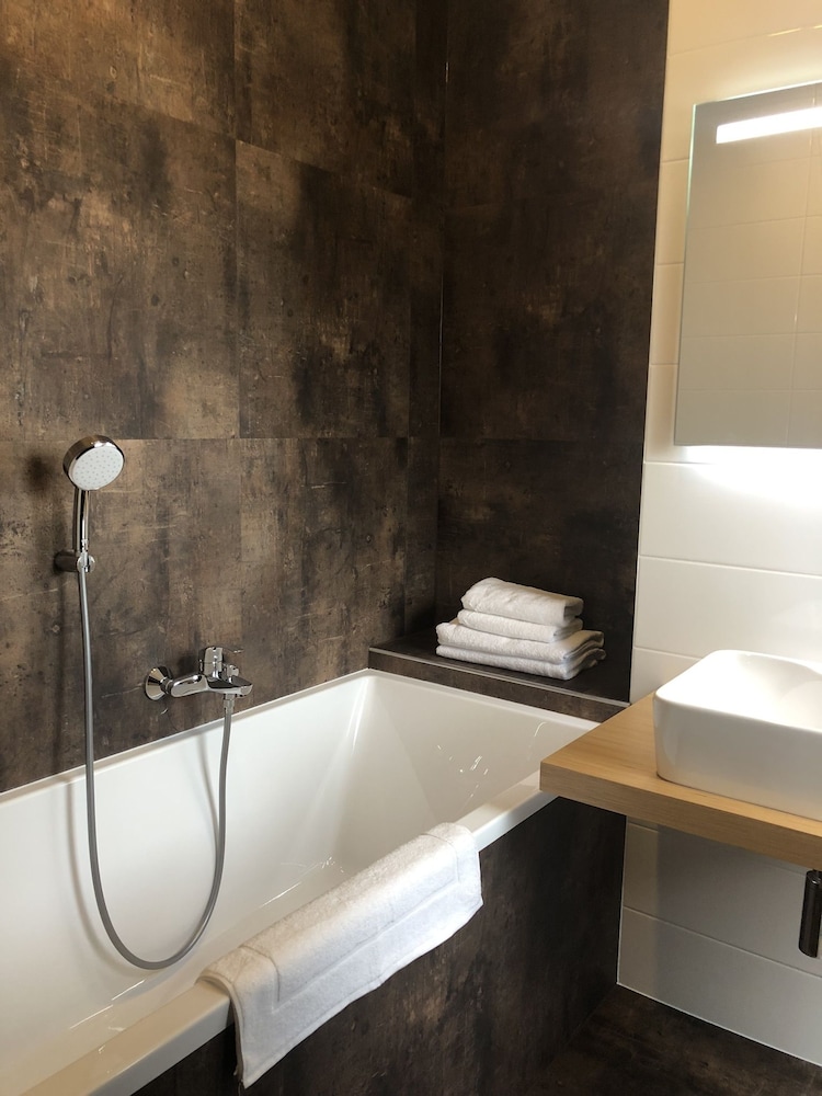 Duplex (Apartment) - Photo 3