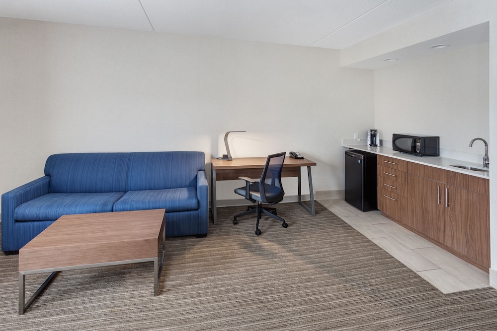Suite, 1 Bedroom, Accessible (Communications) photo 1
