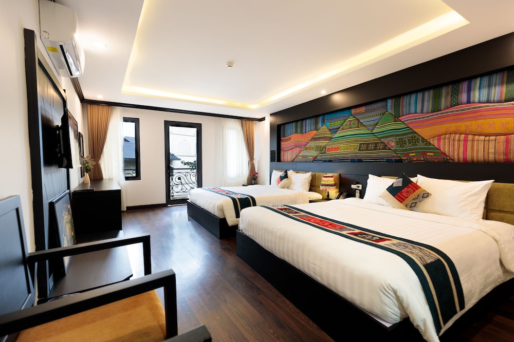 Family Twin Room