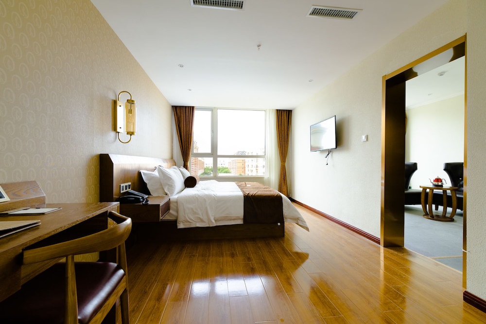Suite photo 1