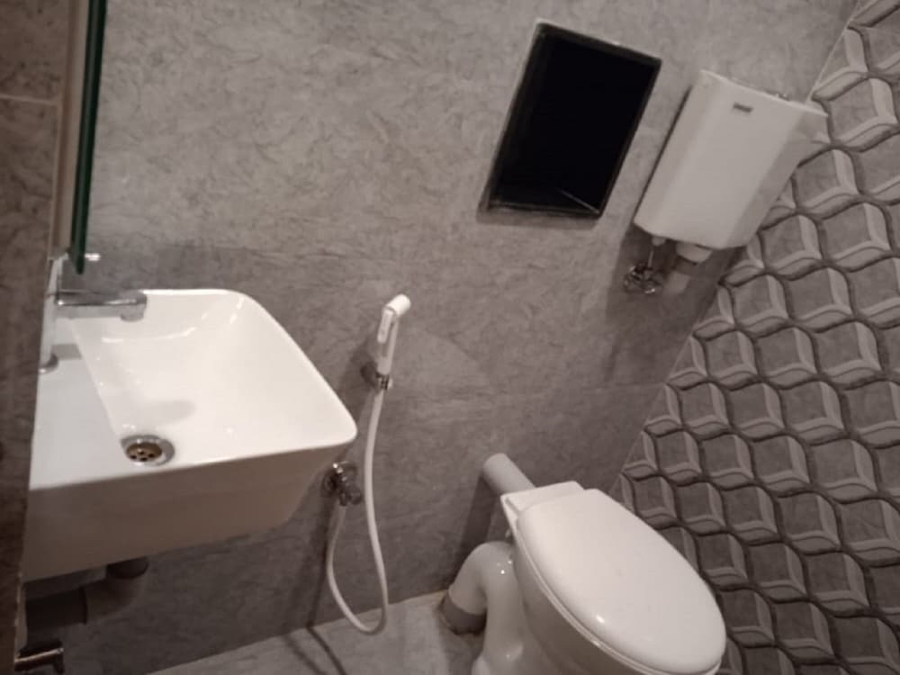 Standard Single Room - Photo 3