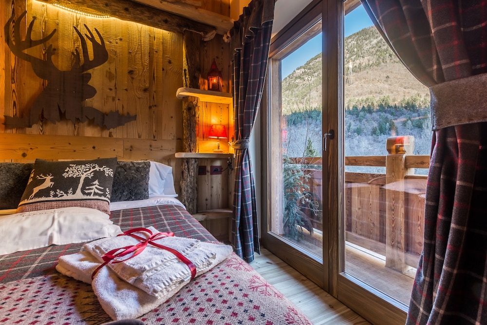 Double Room - Photo 16