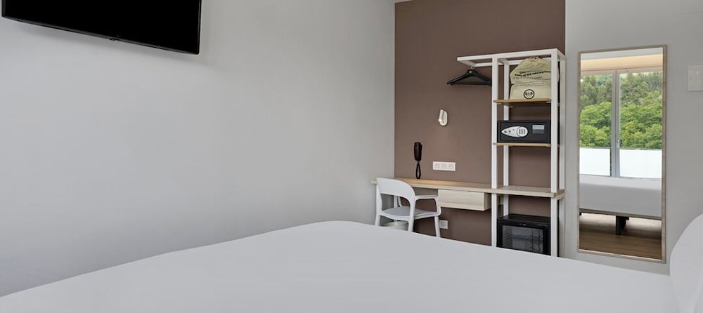 Family Room photo 2