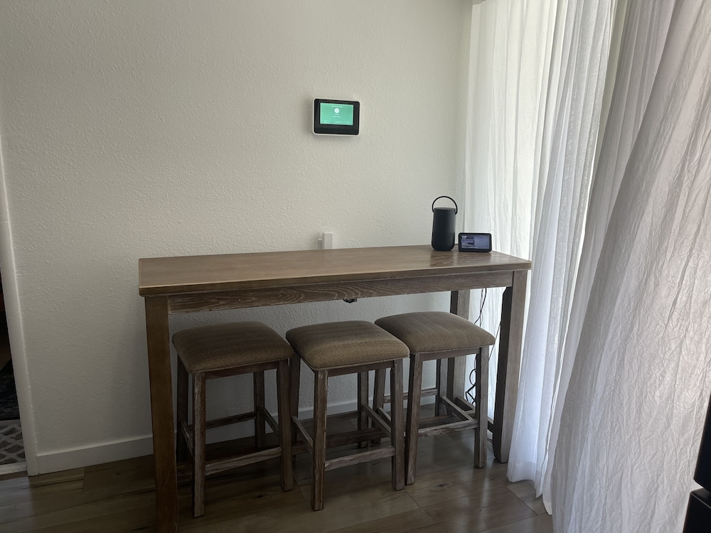 Basic Single Room photo 3