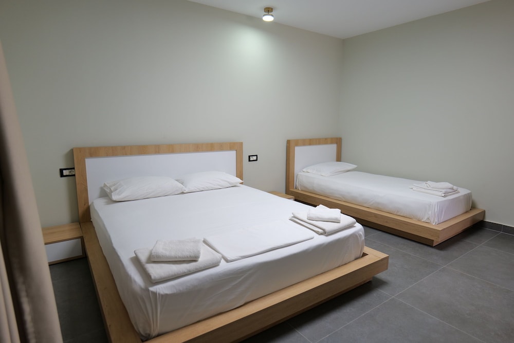 Triple Room, Ground Floor