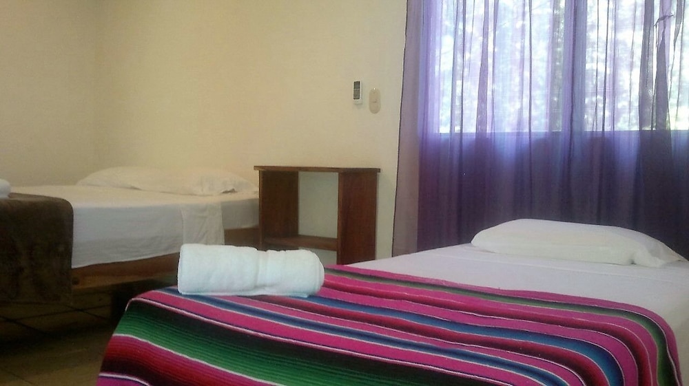Tico Villas, Pool View