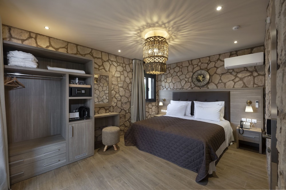 Executive Double or Twin Room, Terrace, Annex Building photo 1