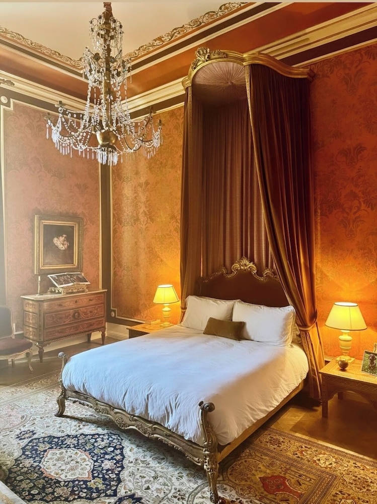 Royal Double Room, River View, Ground Floor photo 2