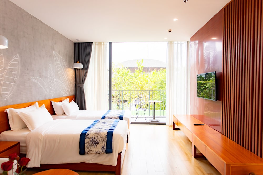 Family Suite - Photo 12