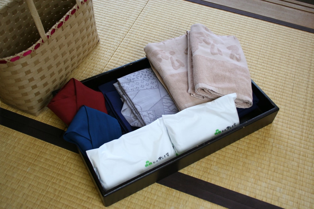 Room Selected at Check In, Japanese Style Room (Futon will be arranged if more than 4 person) photo 3