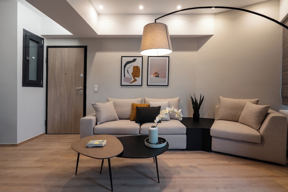 Elite Apartment, 3 Bedrooms (EDGE - E1)