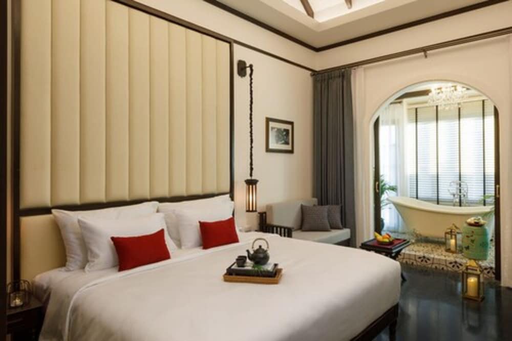Deluxe Room (Suite) photo 1
