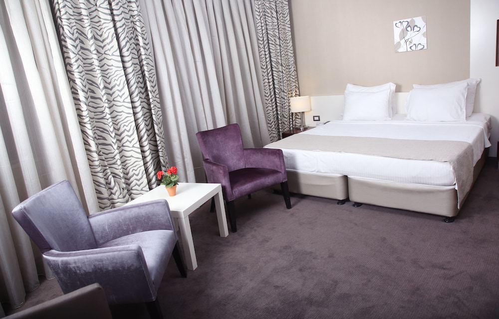 Standard Double Room photo 2