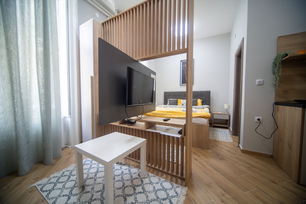 Standard Studio Suite photo 1