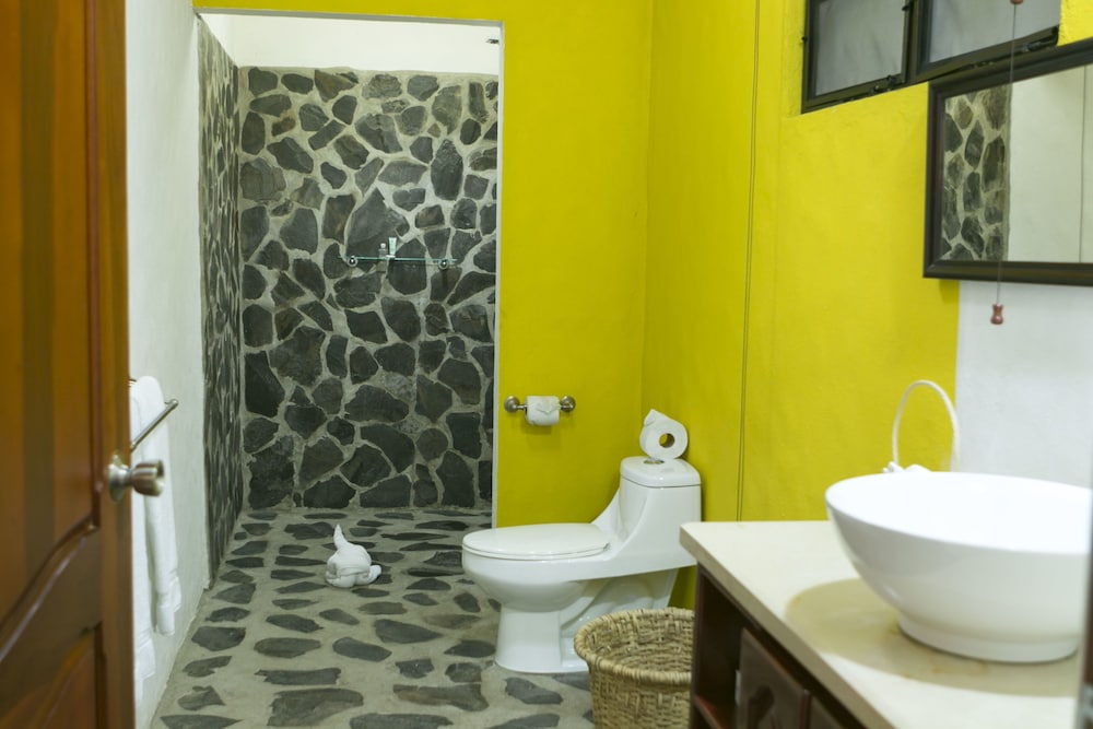 Arenal Two Bedroom Villa - Photo 10