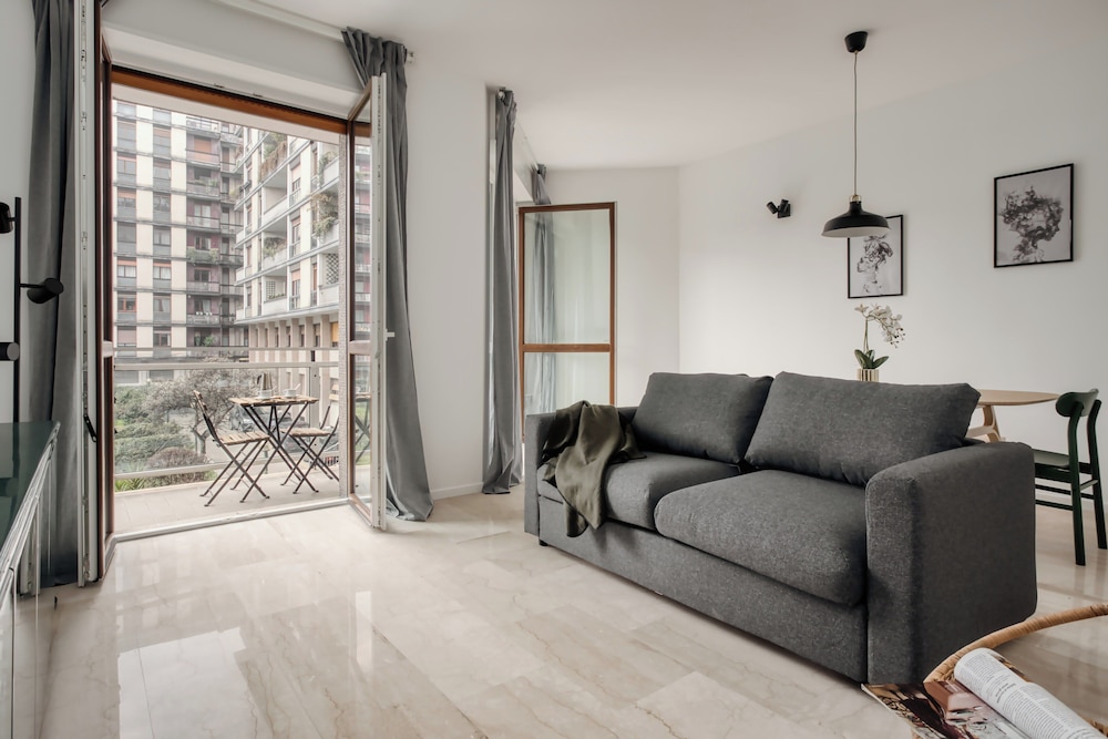 Comfort Apartment, City View