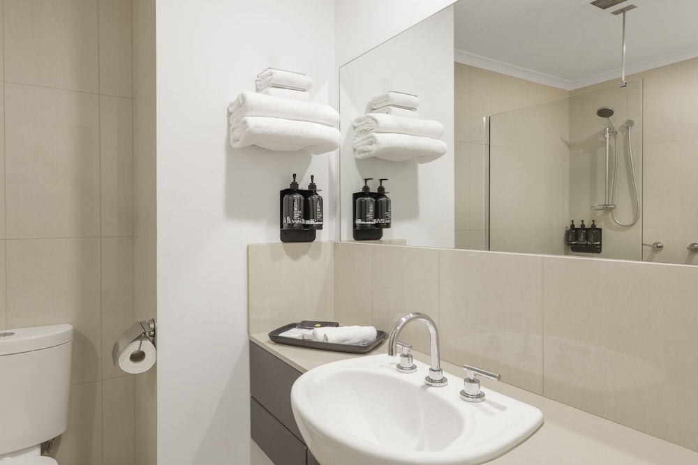 Standard Twin Room photo 3